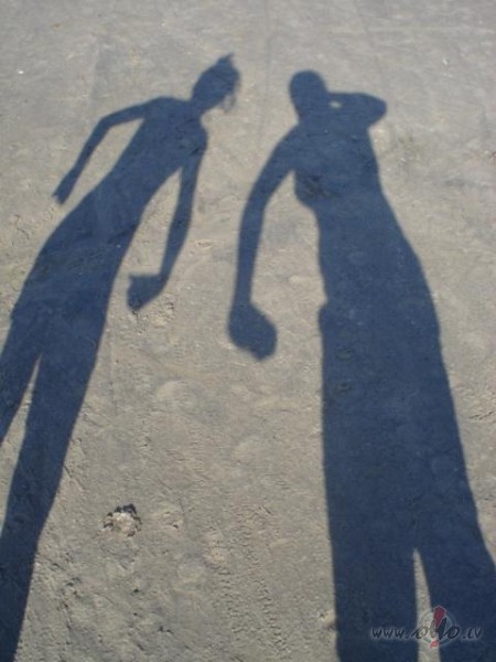 August� pulkste�a r�d�t�ji iet,k� grib. Pulkstenis august� ir ...