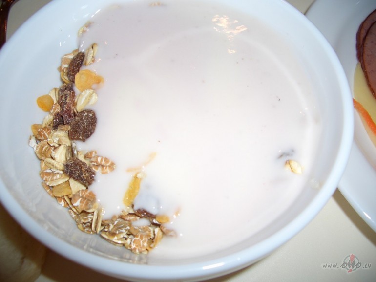 Vai ari shi ta te...
isak sakot brokastiis uz beigam vairak ...