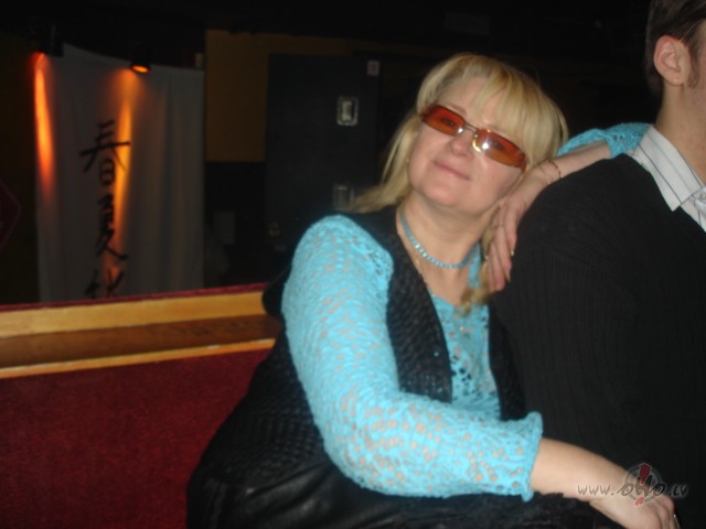 .... es pieskar�os tev...... 
Tu man.......
Un b�s labi mums kop� ...