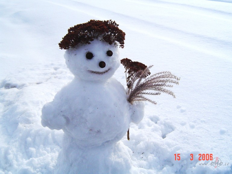 Draudzenei st�st�ju, k� man vakar g�ja. Nu gandr�z iem�l�jos...&nbsp; ...