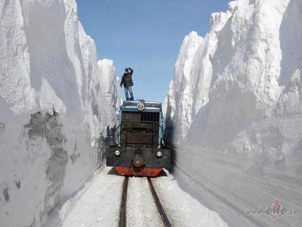 Pag�ju�� v�kend� biju devies uz Latvijas zieme�austrumiem. Tur ...