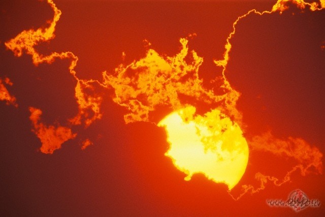 �odien da��js saules aptumsums...vai skat�j�ties? Nevar�ju izdom�t ...