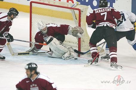 Kolos�li, beidzot ritms, beidzot darb�bas, sasp�le un attaisnotas ...