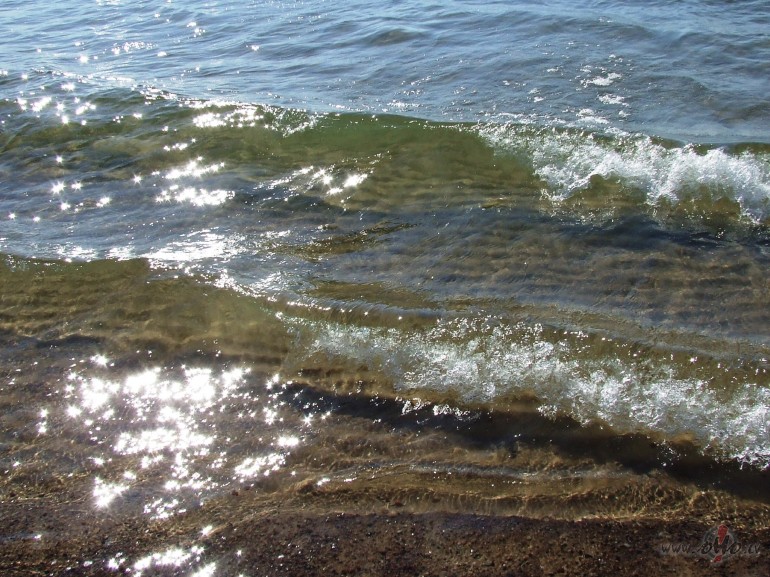 Laika zi�as Latvijai
Labr�t skat�t�ji!
�odien b�s saule,
�ur tur ...