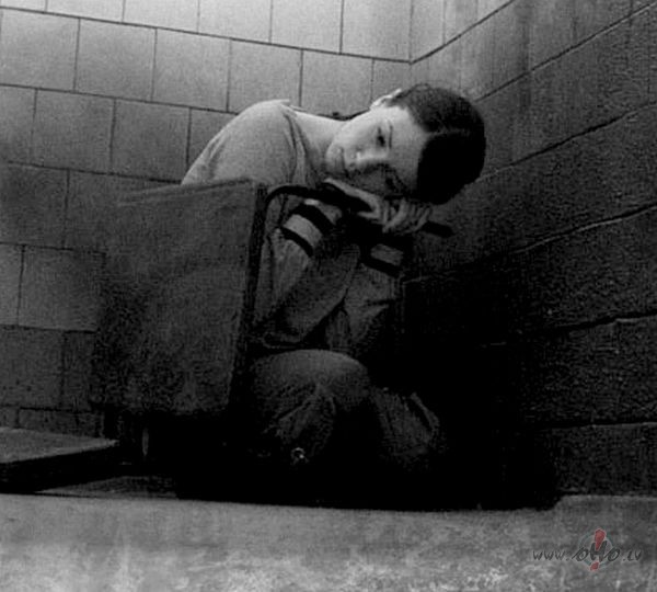 ...V�ja br�zma, manus matus gl�sta.
Lietus g�ze, manas l�pas ...