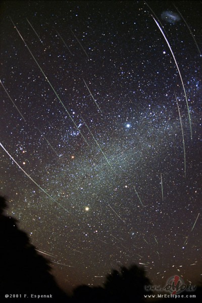 Paliec pie manis par nolemto zvaigzni
Apsolu es - tavas  debesis ...