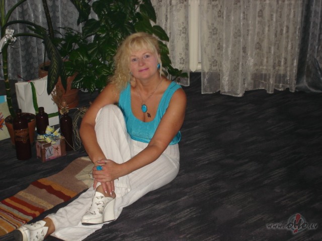 Lai saule apsp�d tavu ce�u, 
Lai zvaigznes taku iez�m�.
Lai j�ra ...