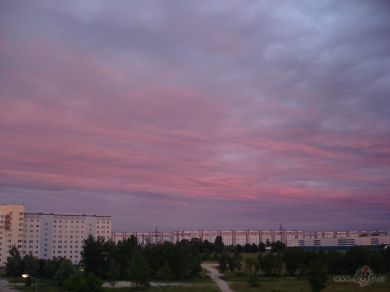 Diena saakaas veelu, toties sagaidiiju riitu, tas bij tik ...