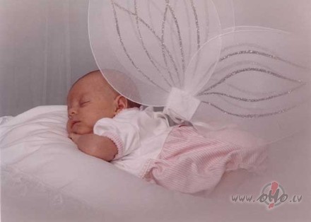 ABORTSIr v�rts izlas�t un... padom�t!
Pirma ned��a.
Mamma, esmu ...