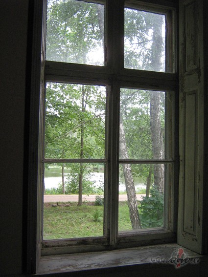 Saules pilna jaun� gada tre�� diena. Vai tas vien nav jauki? Reiz� ar ...