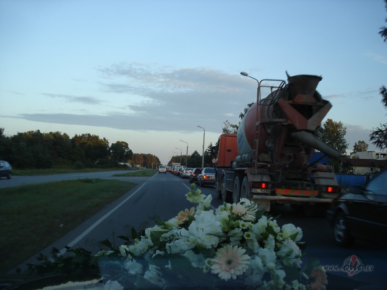 Ja k�ds m�s sagaida dienas beig�s, apzin�s m�su v�rt�bu un g�st ...