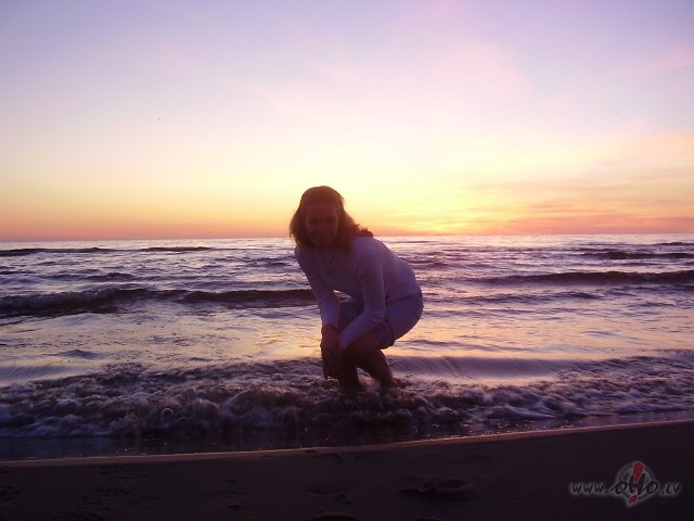 Izpild�t�js:&nbsp;
Ivo Fomins
Bezv�j�Jau kuro gadu �eit vairs v�ja ...