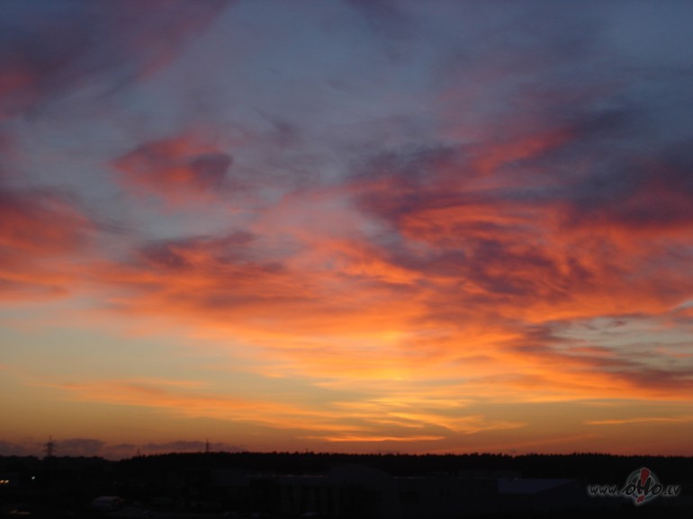 Sievietes, mammas, memmes ( t� ir atsevi��a kategorija... es t�da ...