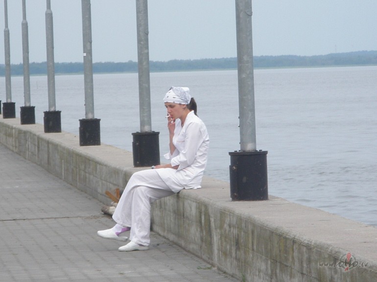 K�da tad ir sievietes pamats�t�ba .realiz�t sevi �imen� un izaudzin�t ...