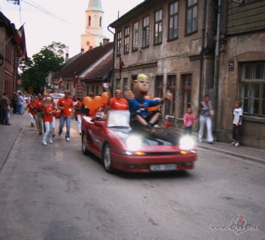 Ir pavadtas piecas dienas piilstas svtki...Atklaanas dienas vakar ...