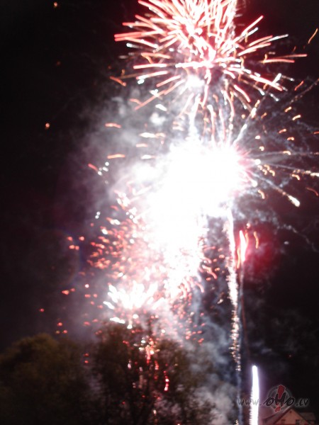 Vienk�r�i- arlabnakni�u un mo�u r�tausmu :))