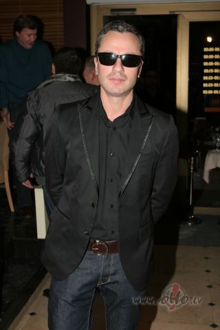 Mj� ..un kura tad ir v�rie�a v�j�k� vieta....nepareizi meitenes ...