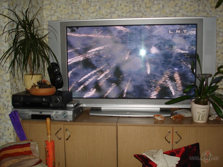 Uhhhh, beidzot !!!:)) Beidzot k�da lieka stunda ikvakaru br�va, jo ...