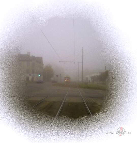 Ku�is ien�k ost�...klusi, neman�mi...