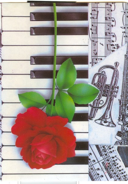 Pa retam saule, da�reiz lietus, viss ir jauki! Un rado�ais gars ar� ...