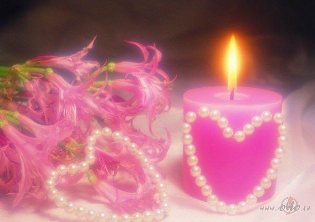 Nejaut� man,k�p�c klusums v�l skan,Sniegot� r�t�,domas kad ...