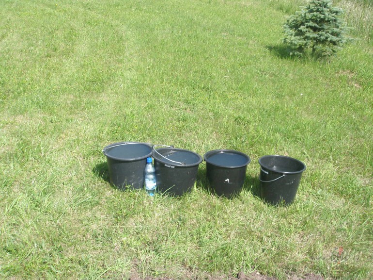 Hei..sveiciens sv�tkos..bu�as puis��iem ..m�jieni ...