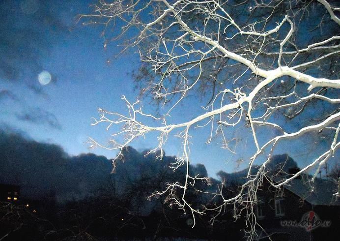 T�da ziem�ga ainava...nekas nav mont�ts, tikai ar zibspuldzi...