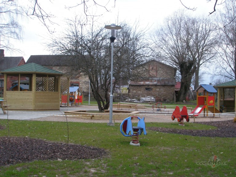 J�....vald�bas kasieri ir aizmirsu�i, ka no tautas v�l var iekas�t ...