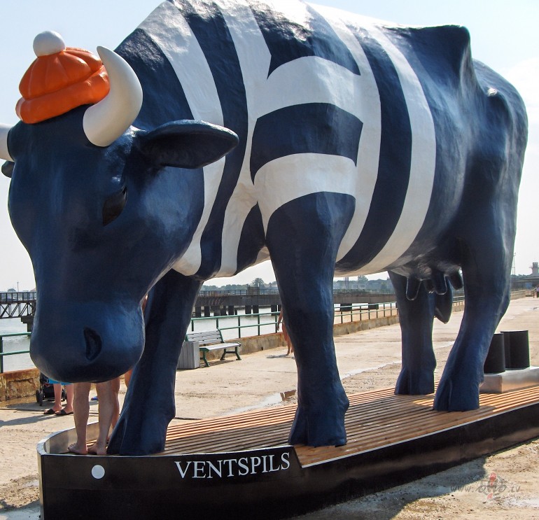 Vai k�ds nav saticis manu kaimi�u.....kop� vasar� aizbrauca ...