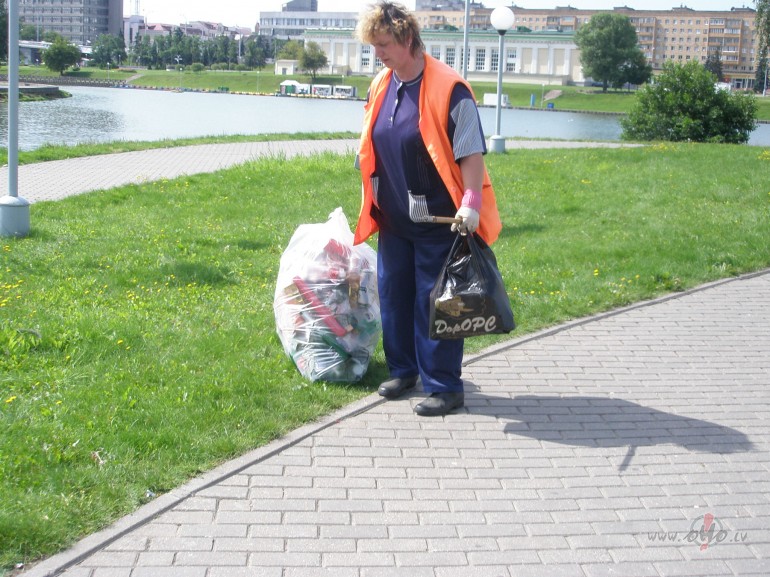 ...absol�tais tuk�ums sird�....vien nezinu ..vai vairs nek� nav ..vai ...