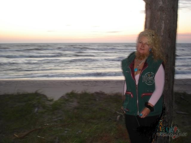 Da�reiz gr�tu situ�ciju var padar�t viegl�ku ar to vien, ja ...