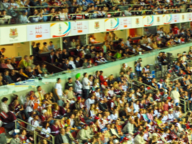 Vi�ai 36 ..vi�am 44...Vi�� draud�gi: Es esmu tava p�d�j� ...