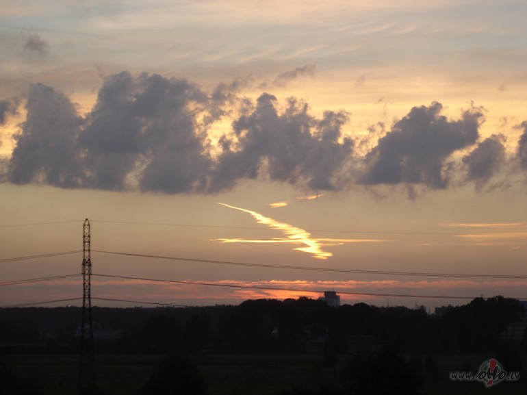 Vienm�r atceries, kad dz�ve tev sniedz citronu- pal�dz cukuru !!!!!:))