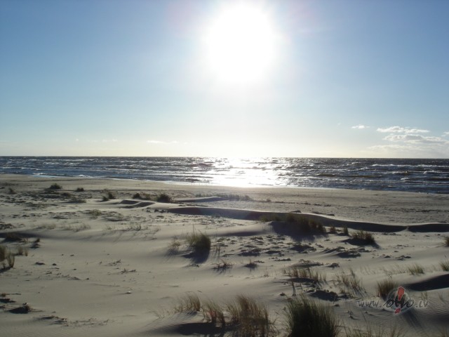 Par ko tad gausties? Vai tas ko main�s..... ta�u pozit�visms, ...