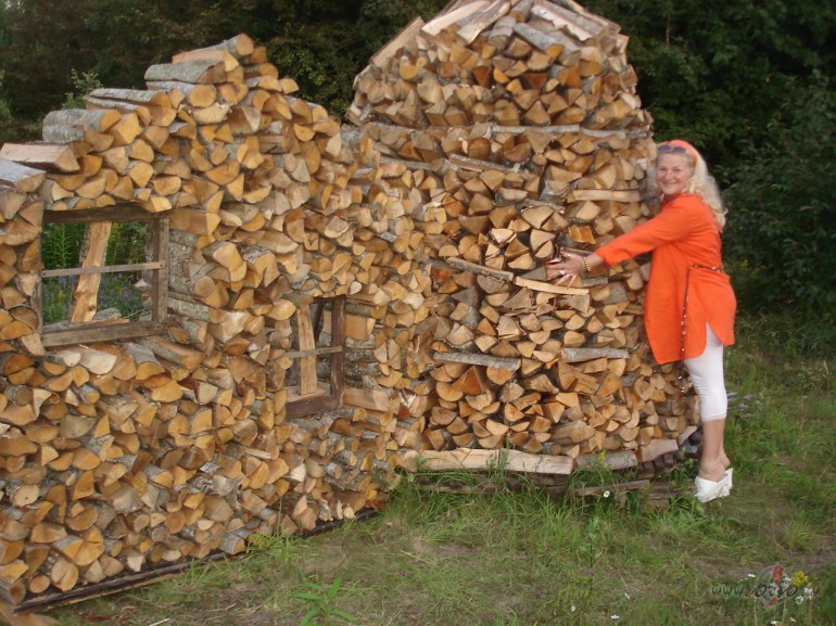 Kau� padar�mo darbu kl�sts ir tikpat k� oke�na pla�um�, tom�r sird� ...