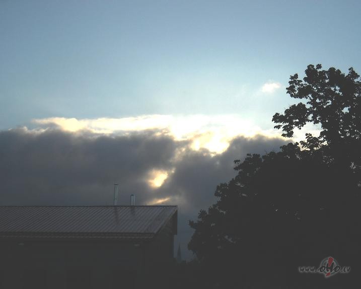 Gaisma pag�ju�aj� r�t�