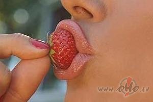 Gribas man atkal zemenes, saldas, sul�gas :))D