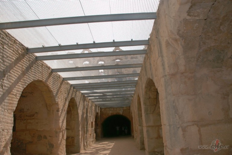 El D�emas(El Jem) romie�u amfite�tris