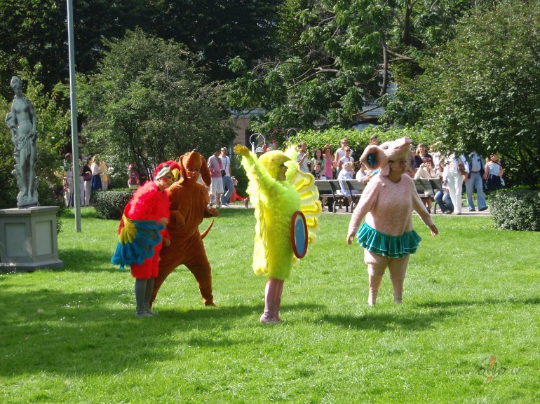 L�k t�...ja pats neproti vald�t, vald�s kaimi��.