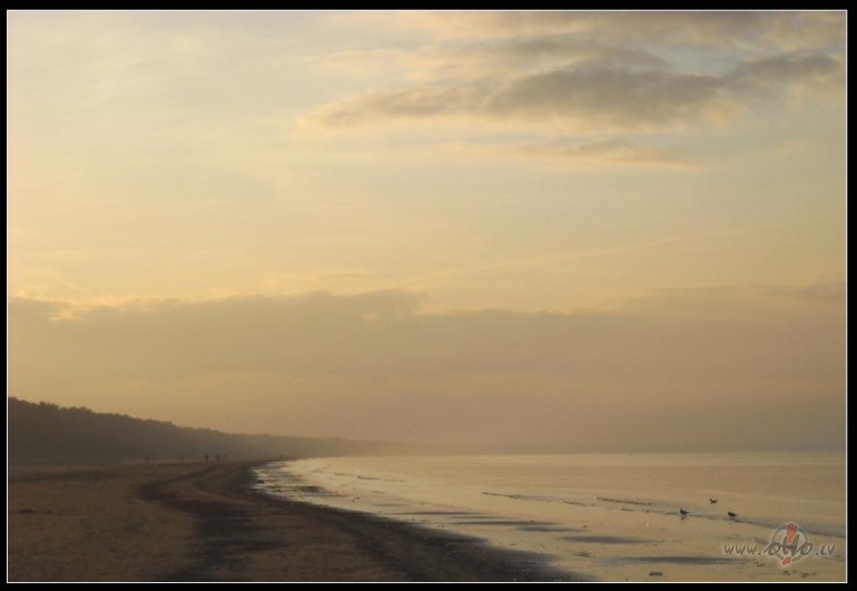 J�ri�a tik mier�ga...