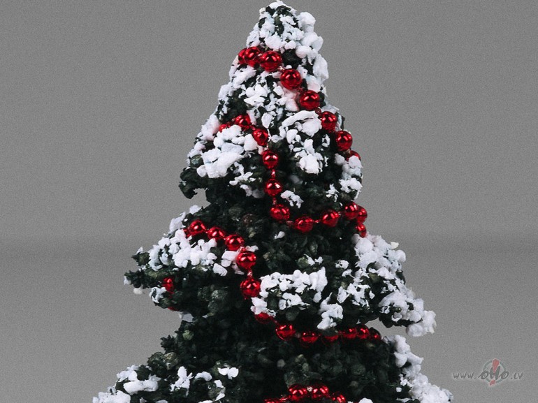 &nbsp;
Salauzta e��e�a sirds,p�ri pils�tai lido.
Pieskaras ...