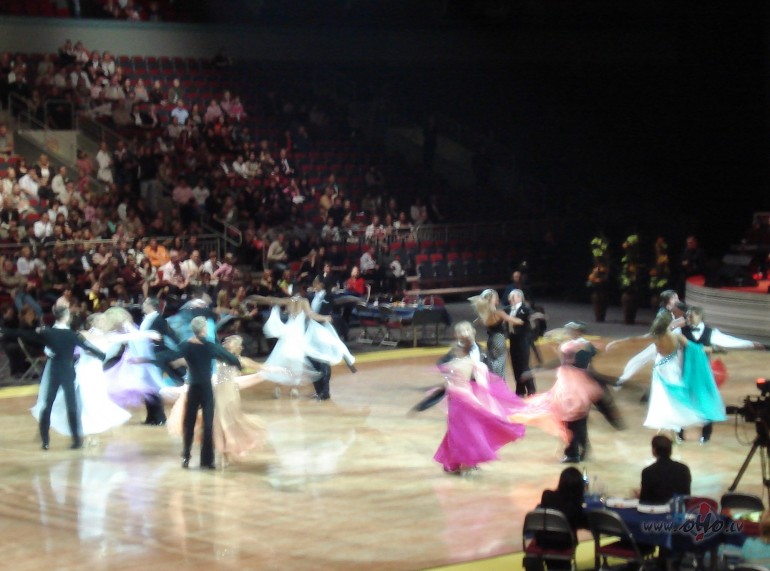 atkal pirmie deju so�i