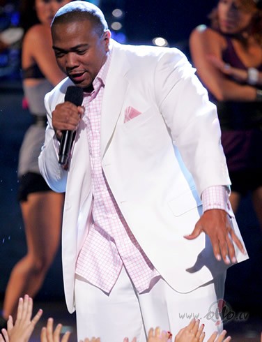 * Timbaland*    Apologize feat . One Republic