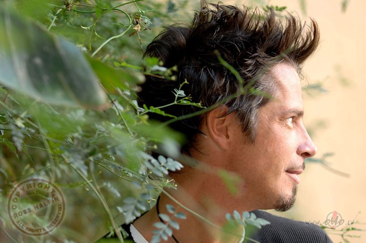 AR  LABU  ...   ** CHRIS__CORNELL **   ...