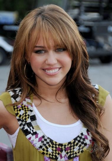 Sovakar uzraku svaigu songu... Miley Cyrus...