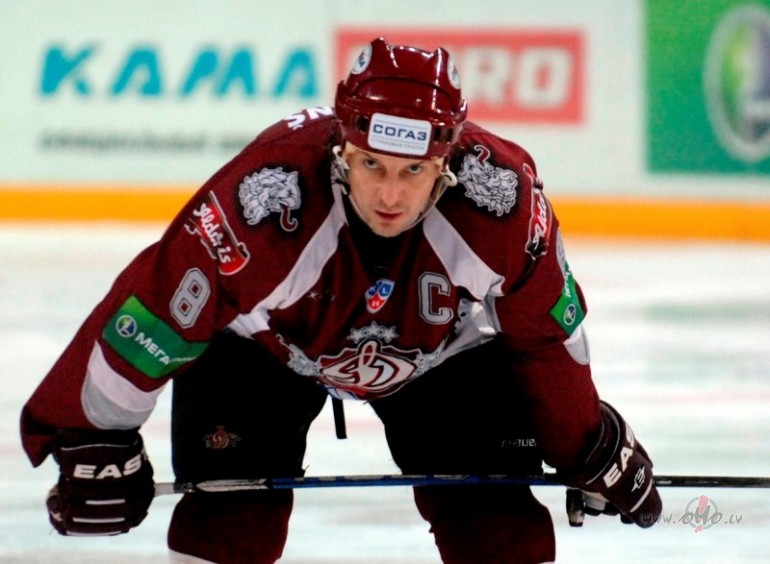 HEI,  HEI ... HOKEJS__IR__KL�T ... UZVAR��� ... 3 : 2 ...  !!!