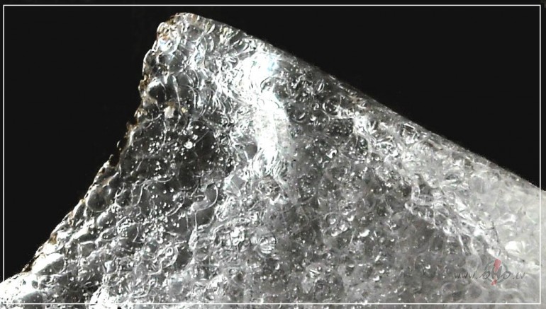 Un kalni ar� tur ir...