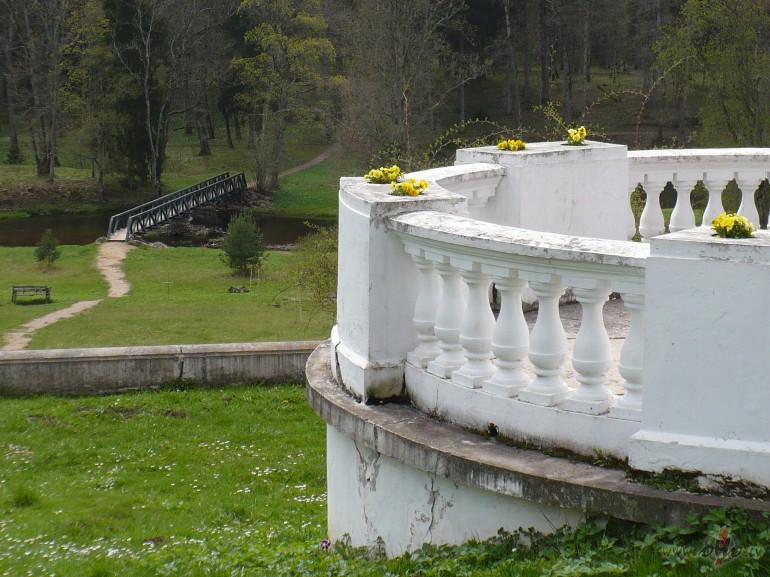 Saule lec un riet tikai pa br�dim, bet sp�d gan visu dienu. Labi gan! ...