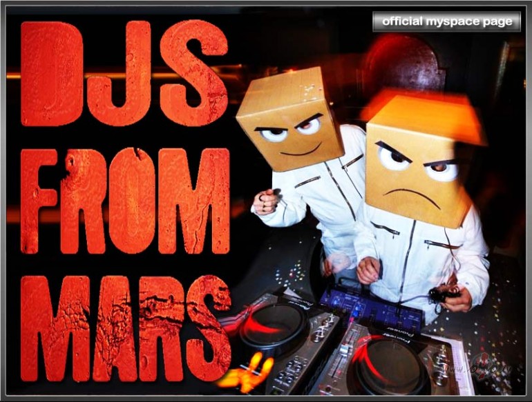 TINIE_TEMPAH__Vs__BOOMFUNK_McS