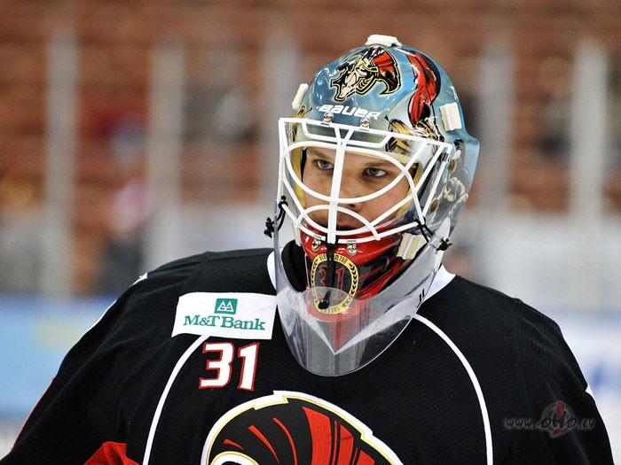 H_O_K_E_J_A__zi�as__R�gas ``DINAMO``__jaunais _v�rtu_vecis__A_M_E_R_I_K_�_N_I_S__KRISS__HOLTS__!!!